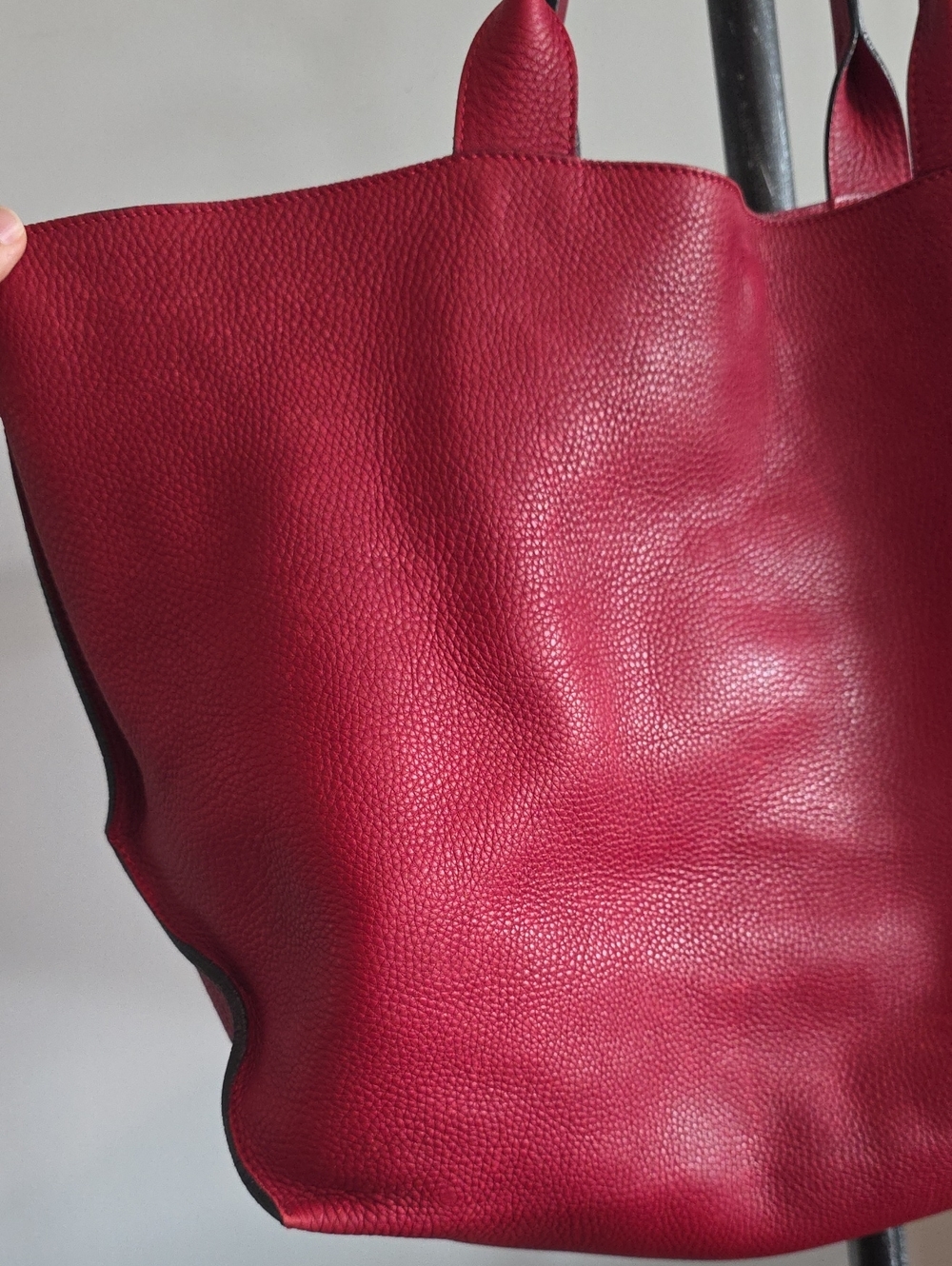 Marni Red Leather Tote Bag with Front Pockets - Picture 6 of 15